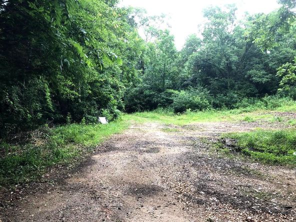 2006 Airport Rd, Opelika, AL 36801